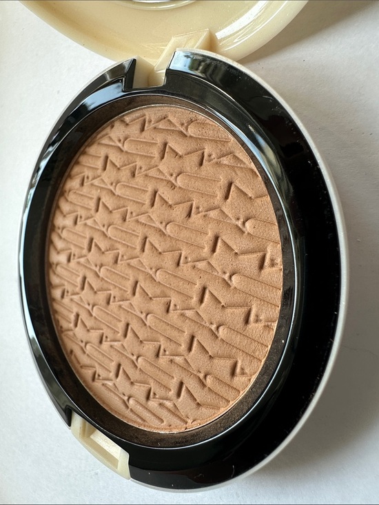 MAC Cosmetics Other - MAC Cosmetics Bronzer Compact